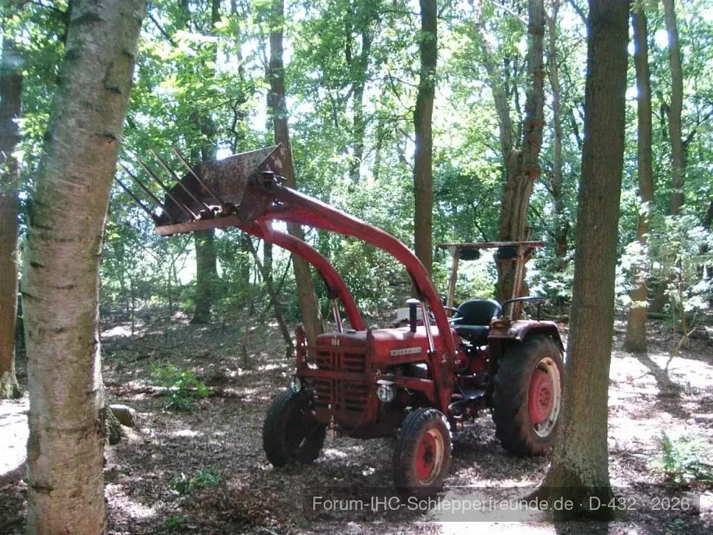 D432