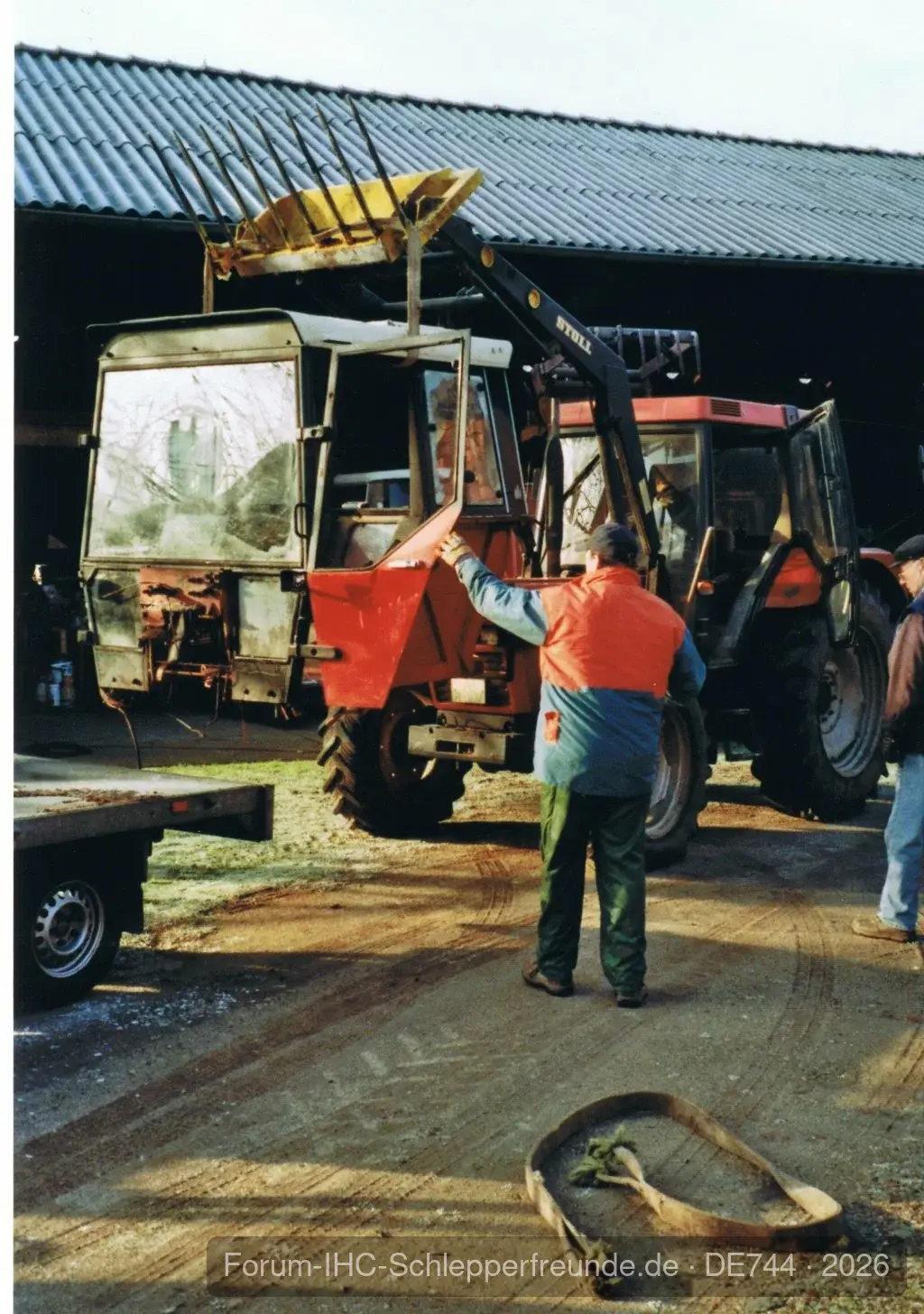 de744
