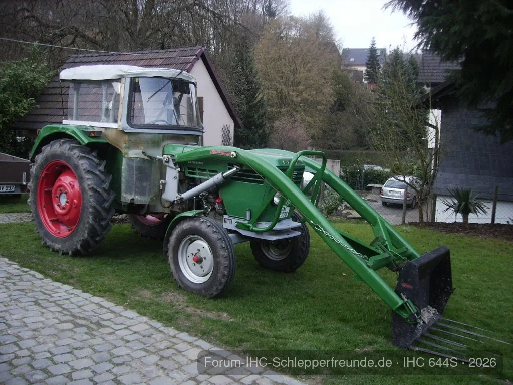 Deutz 5006 mit Baas Frontlader