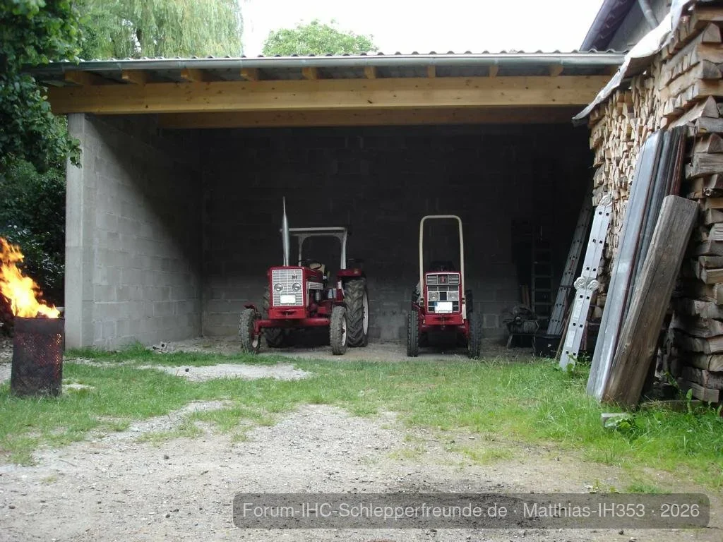 Die neue Halle für Schlepper
