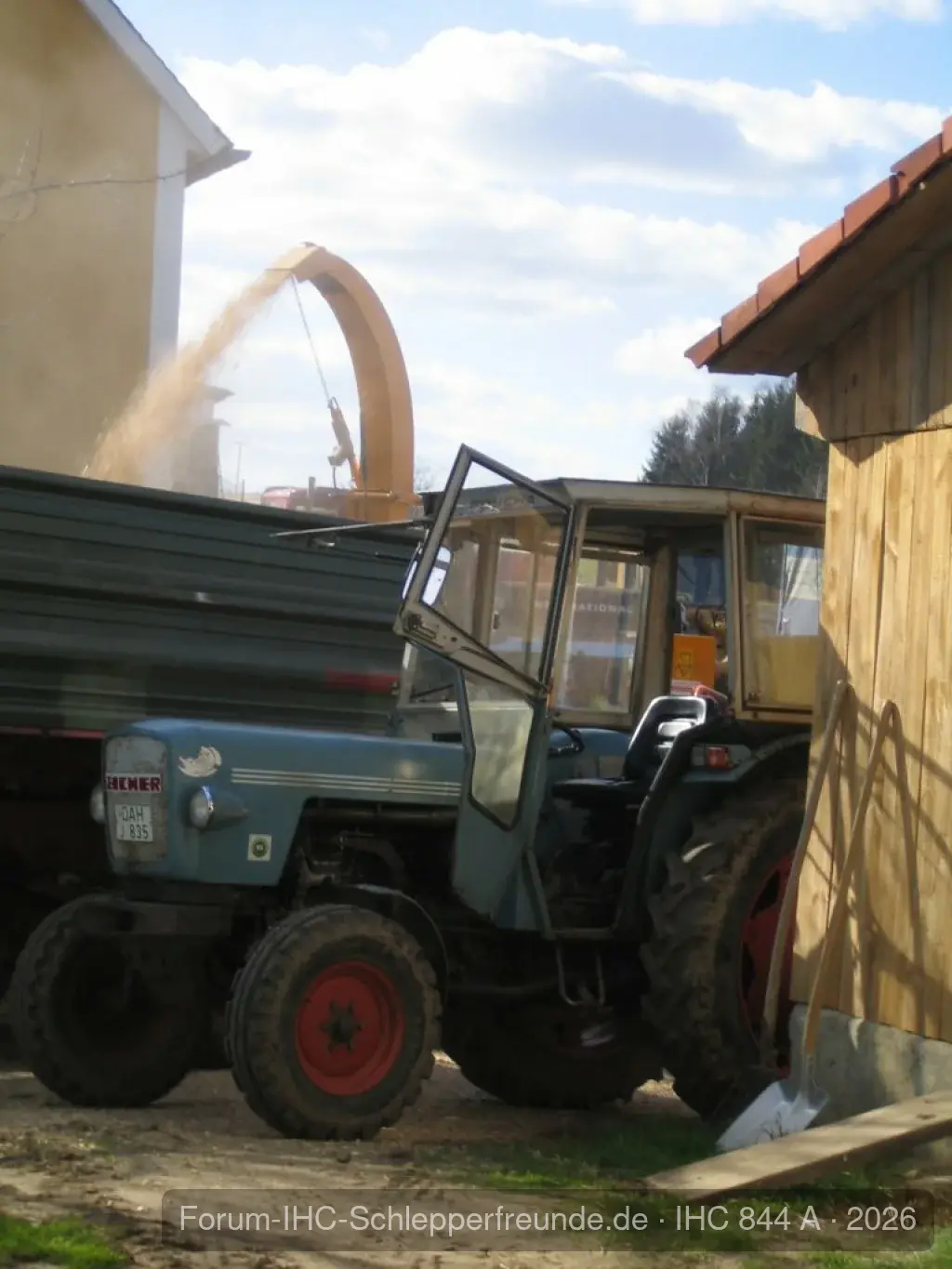Eicher 3353