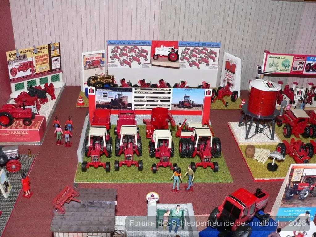 FARMALL - Museum 10