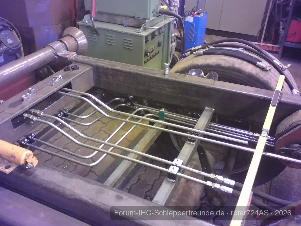 Hydraulikarbeiten am Haken