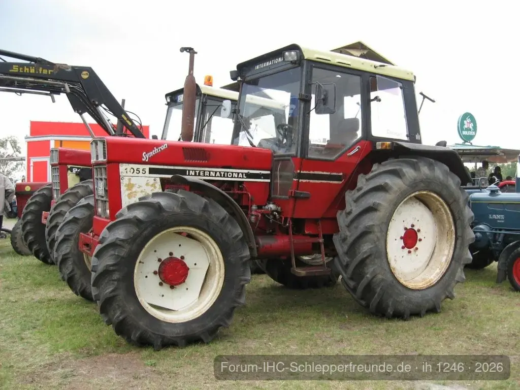 ih 1246