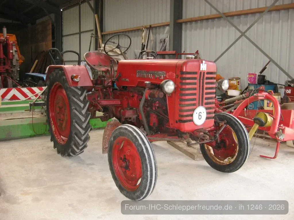 ih 1246