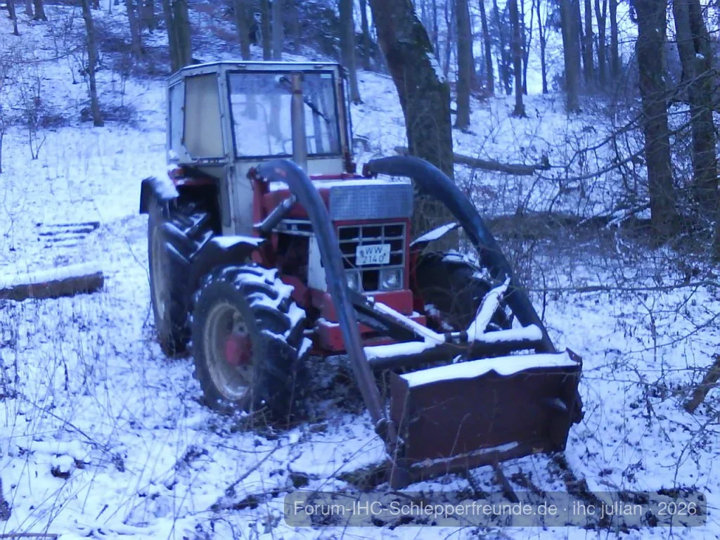 IHC 1046 mit Winde