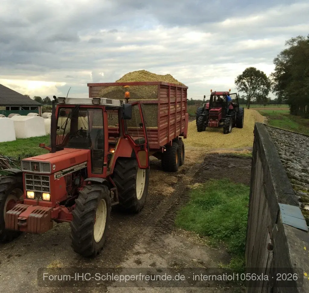 Ihc 1056 und Case 1255