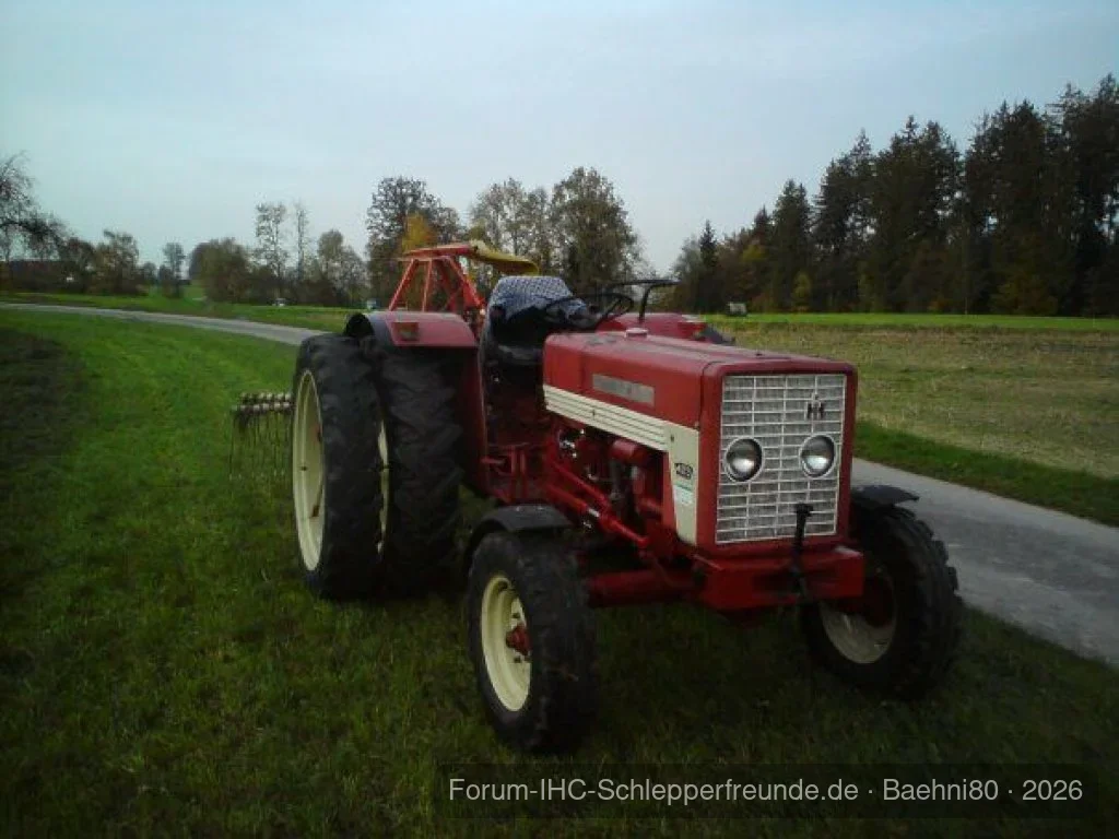 IHC 423 und Pöttinger Top 33
