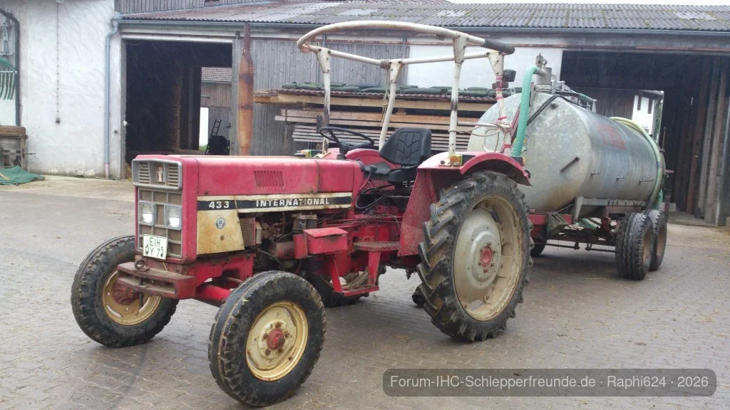 IHC 433 auf meinem Lehrbetrieb