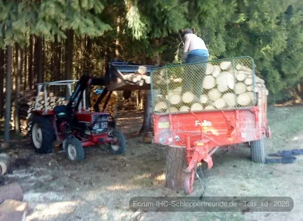 ihc 433 beim holzholen