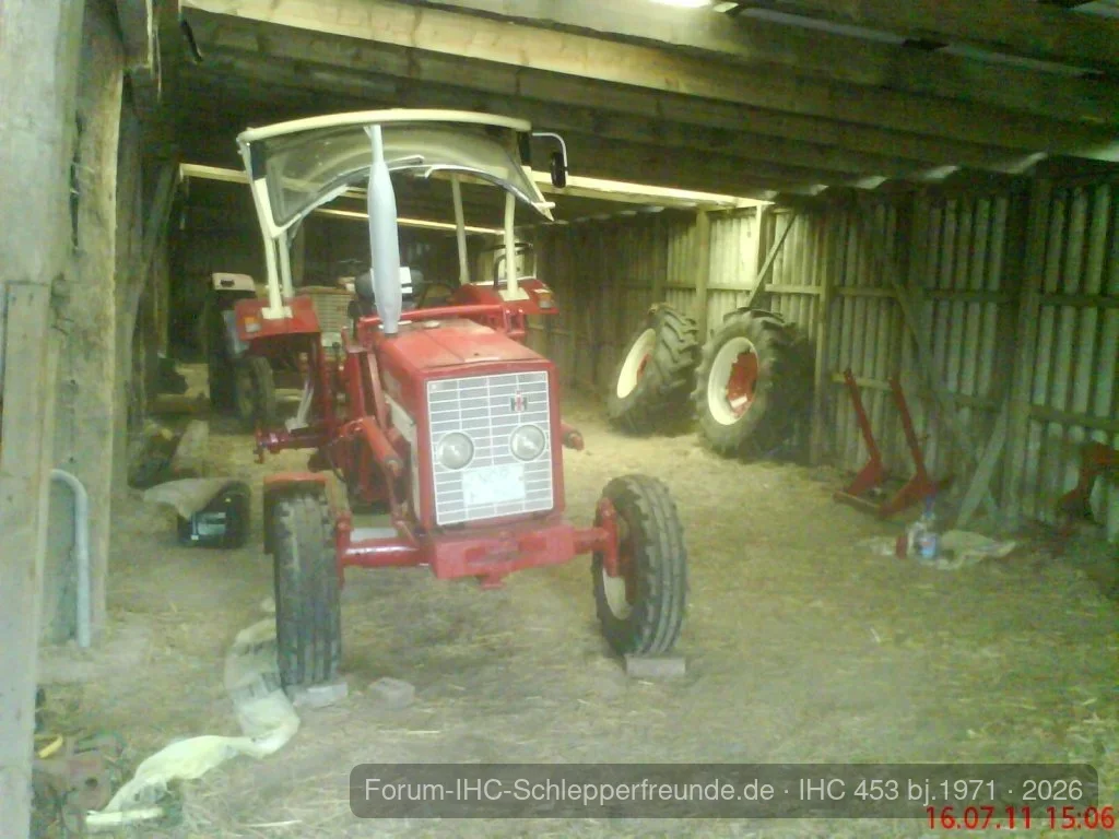 IHC 453 mit plastikgrill