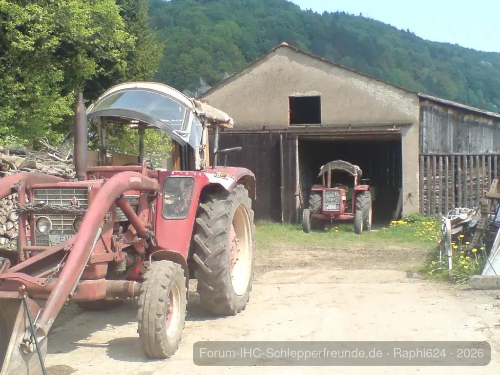 IHC 523 S und 624 S