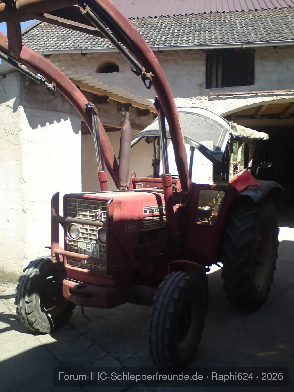 IHC 523 S