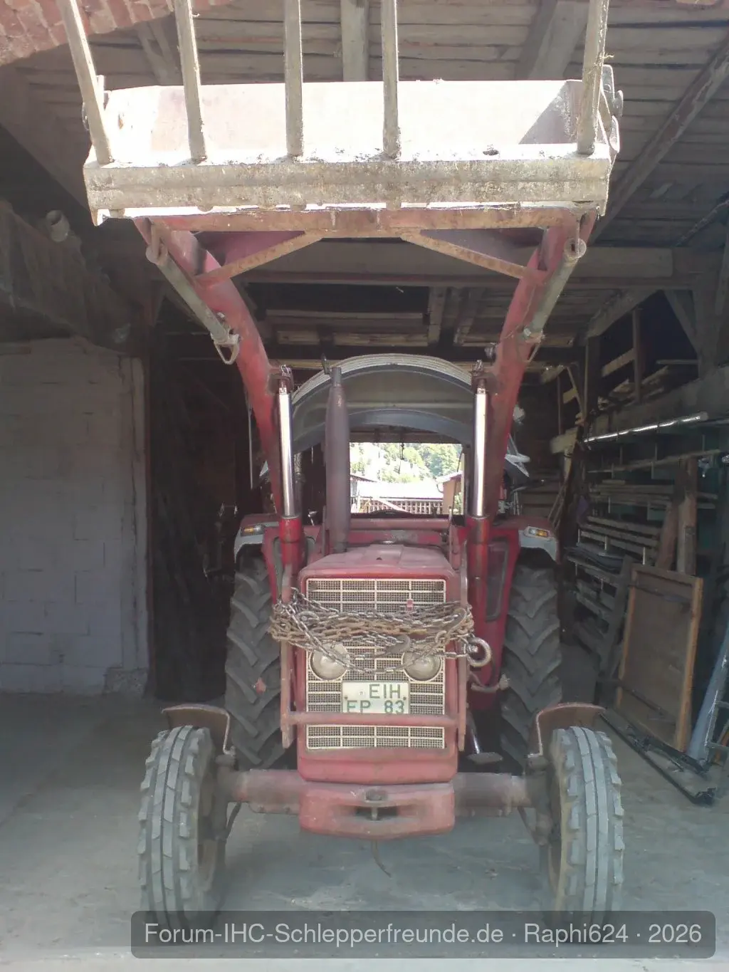 IHC 523 S