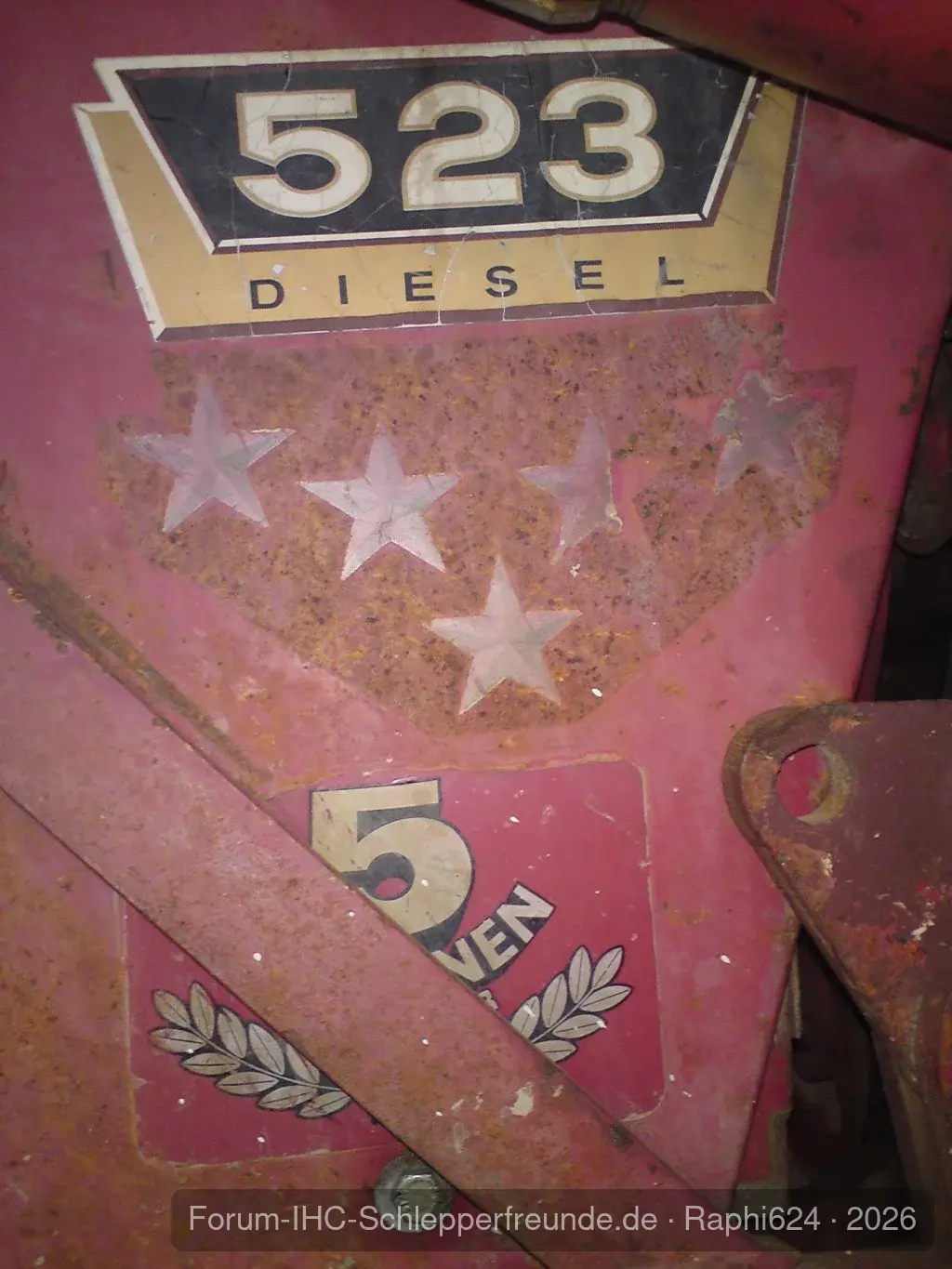 IHC 523 S
