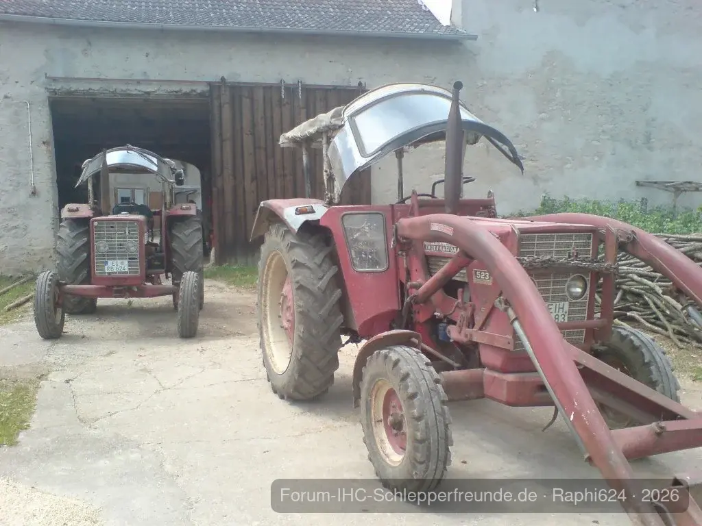IHC 624 S und 523 S