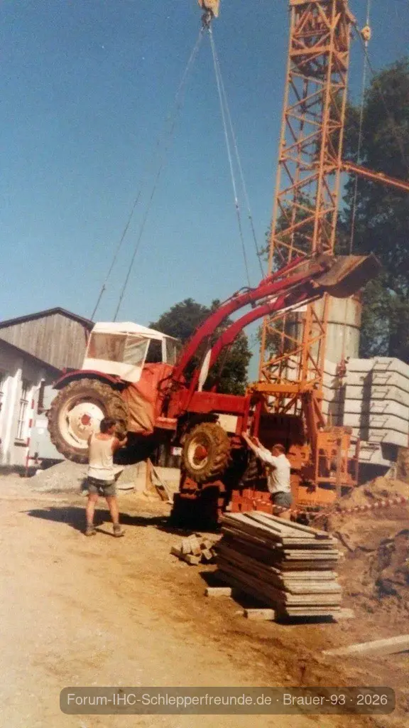 IHC 633 in der Luft (1984)