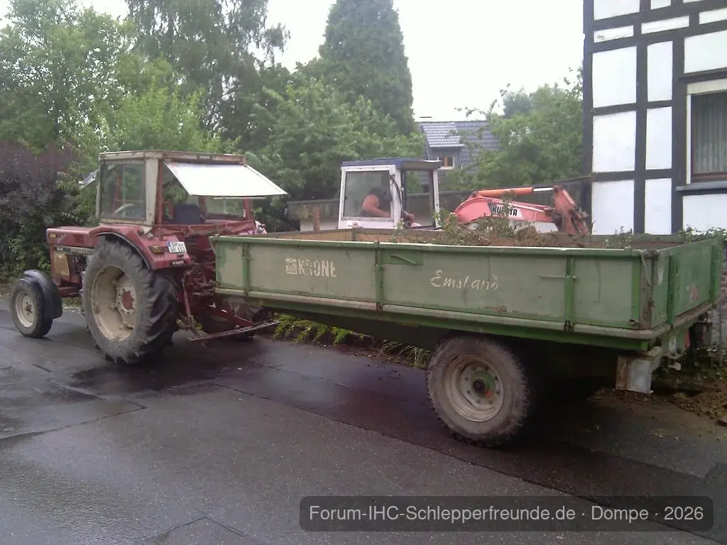 IHC 644 mit Krone Kipper 1