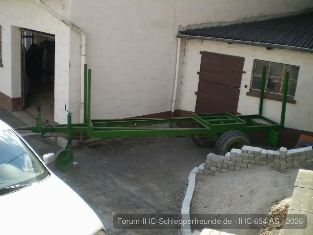 IHC 654 AS
