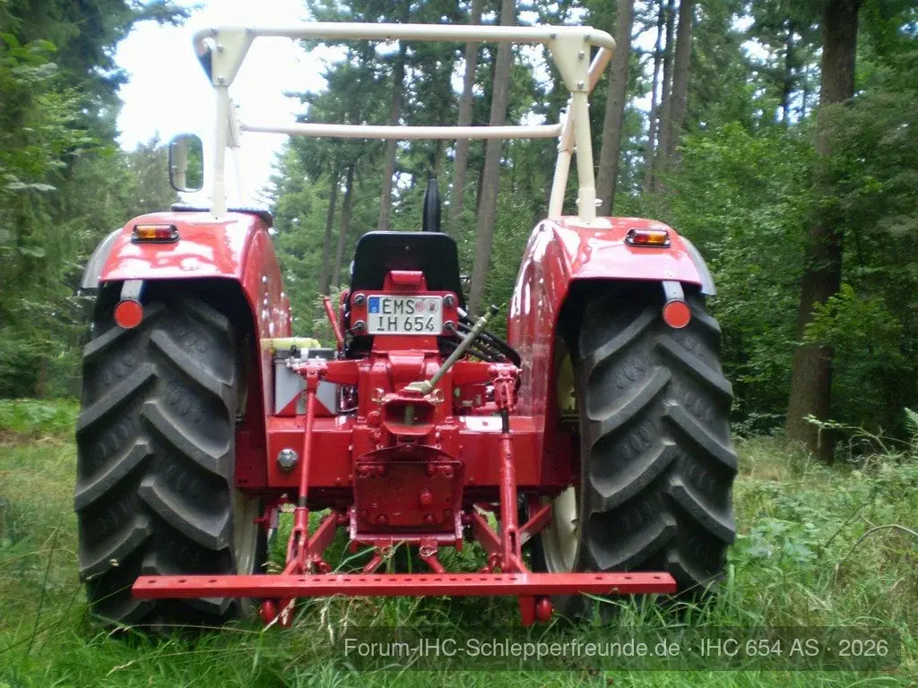IHC 654 AS