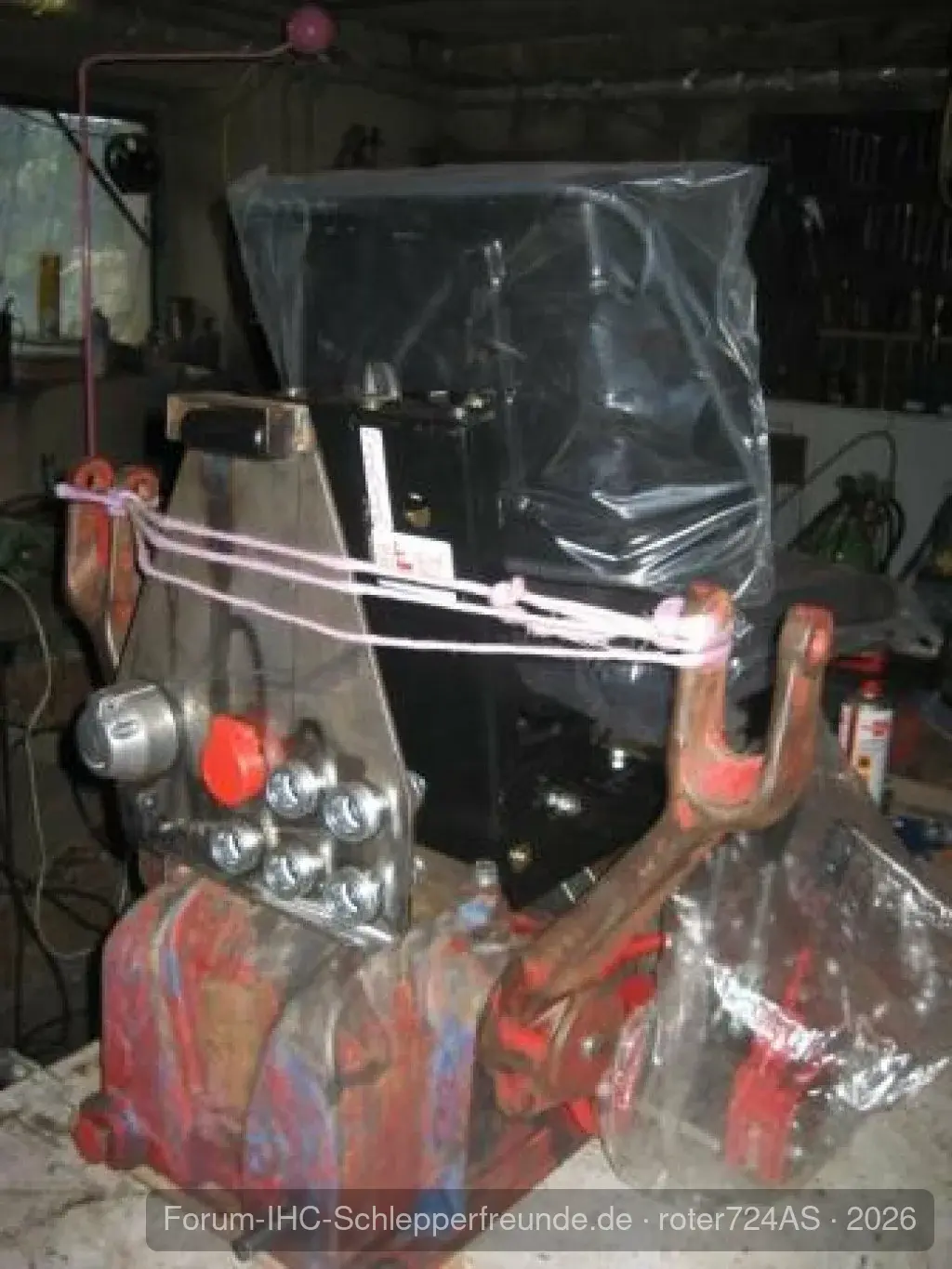 IHC 724AS