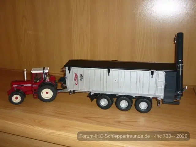 ihc  733s