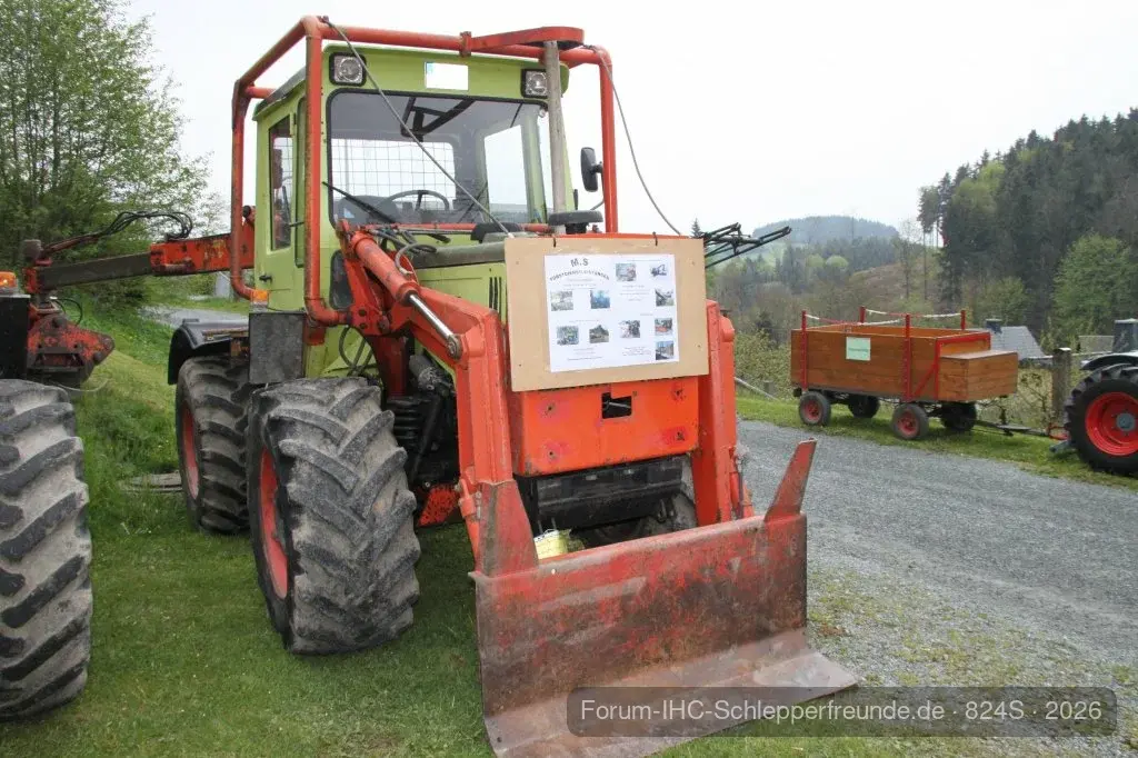 IHC 824S