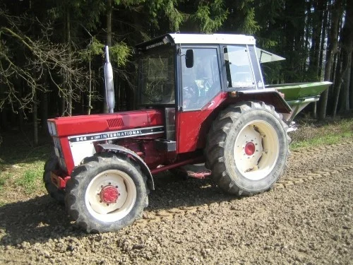 IHC 844 A