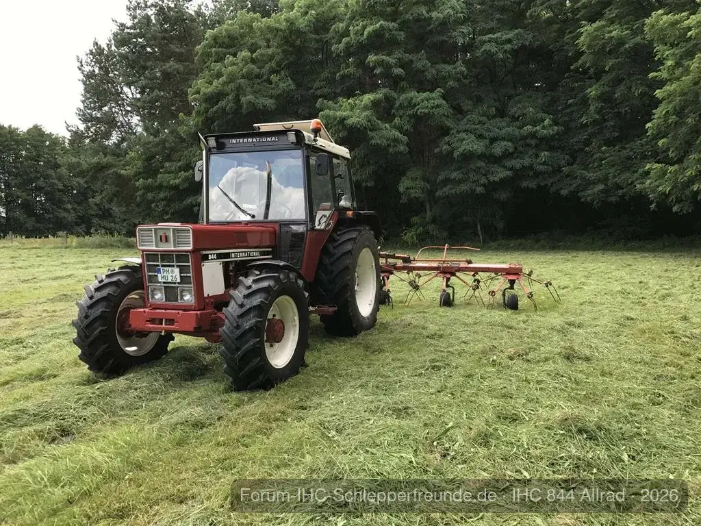 IHC 844 AS