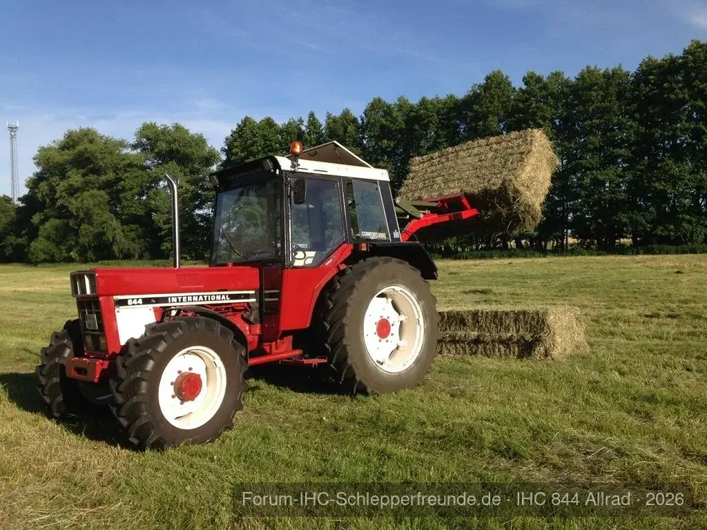 IHC 844 AS