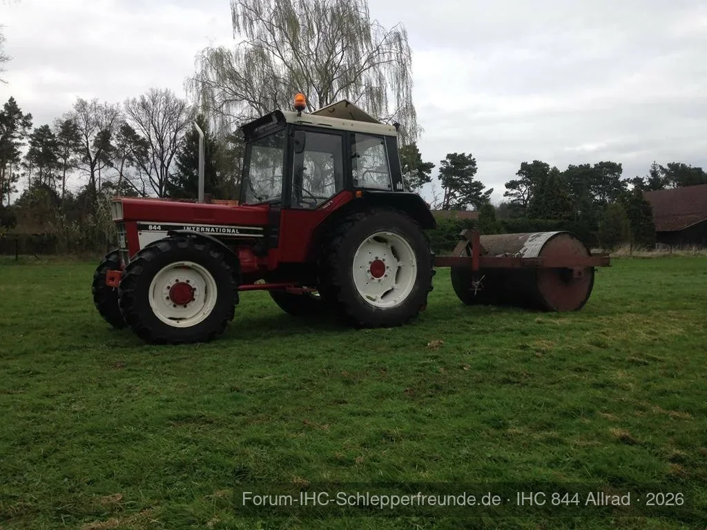 IHC 844 AS