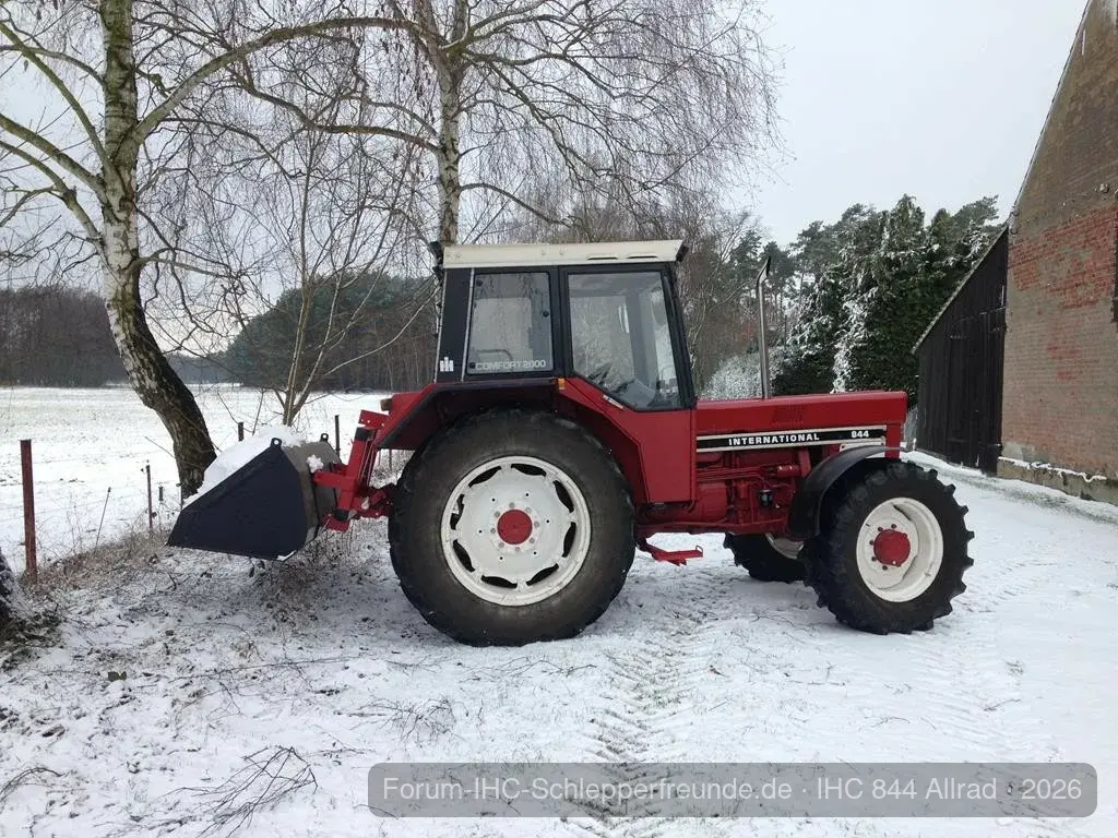 IHC 844 AS