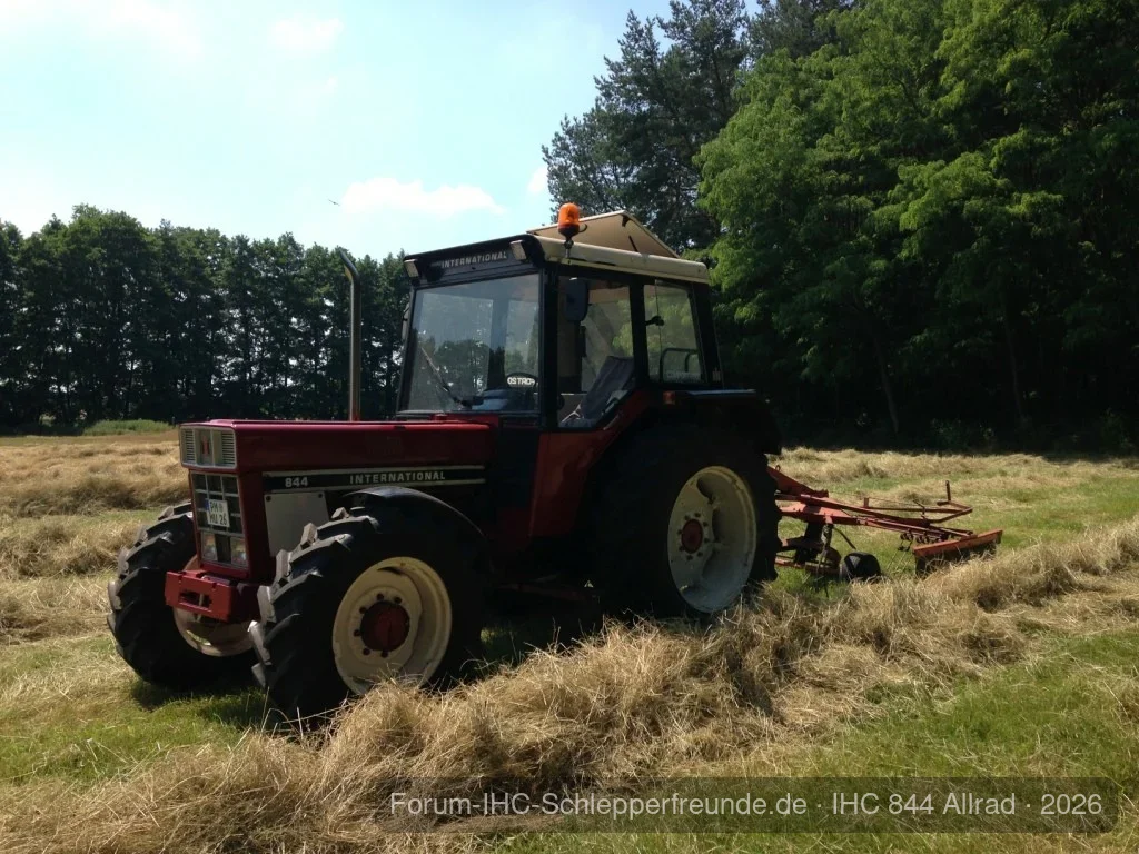 IHC 844 AS