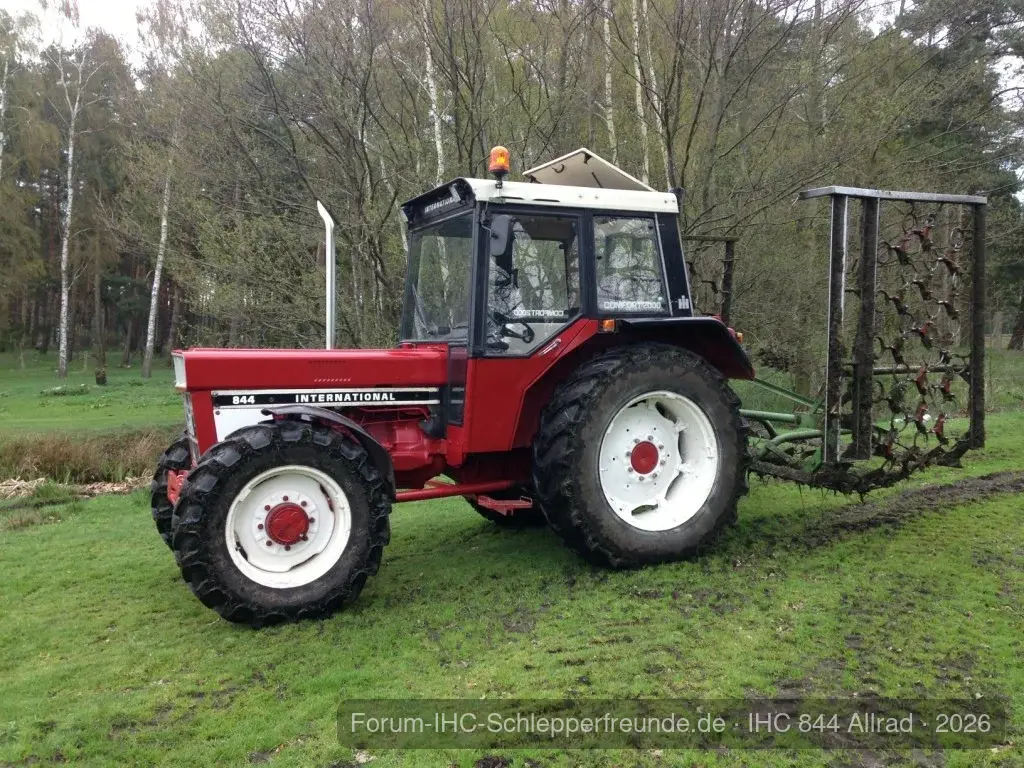IHC 844 AS