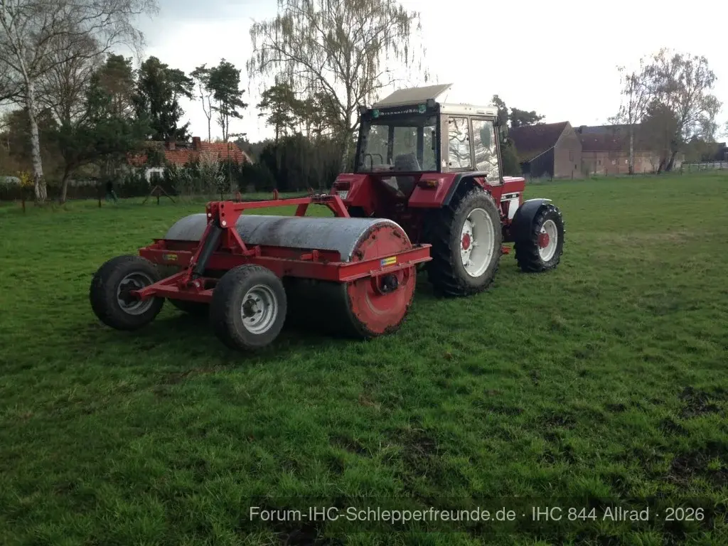 IHC 844 AS
