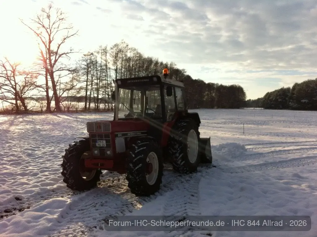IHC 844 AS