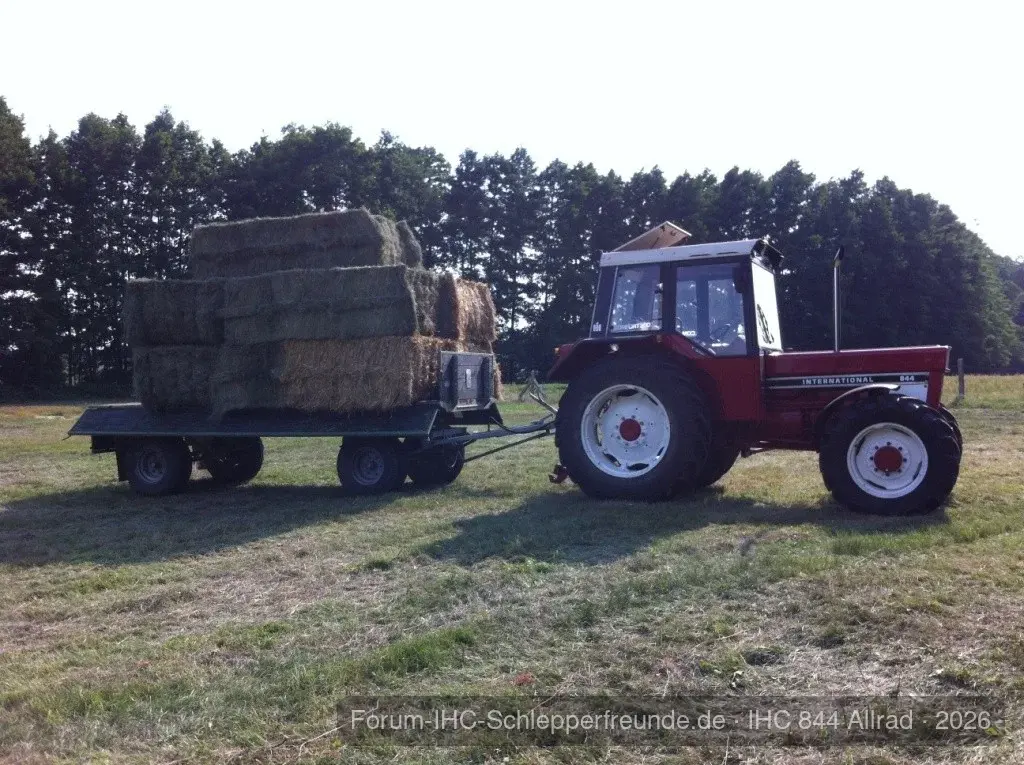IHC 844 AS