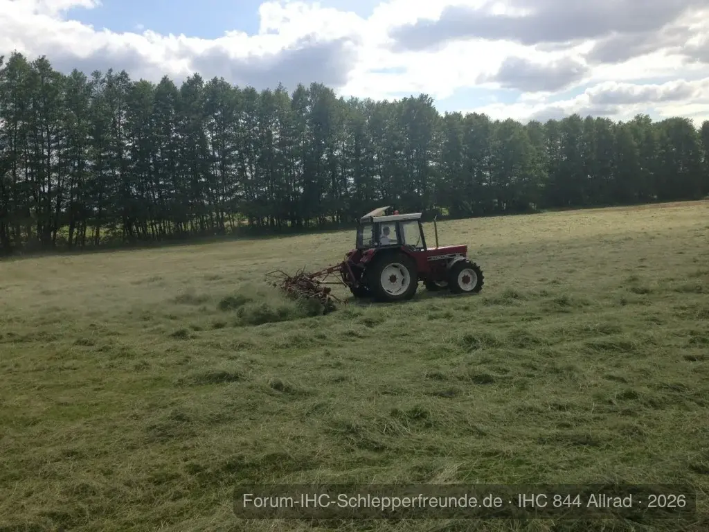 IHC 844 AS