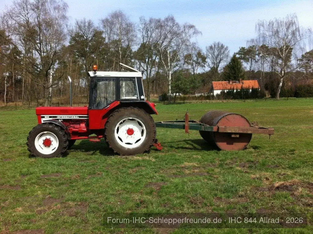 IHC 844 AS