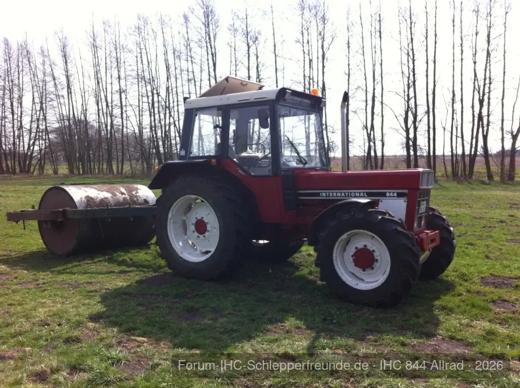 IHC 844 AS