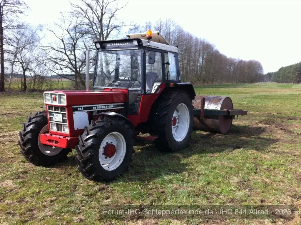 IHC 844 AS