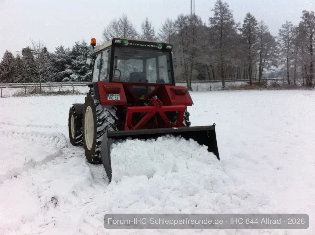 IHC 844 AS
