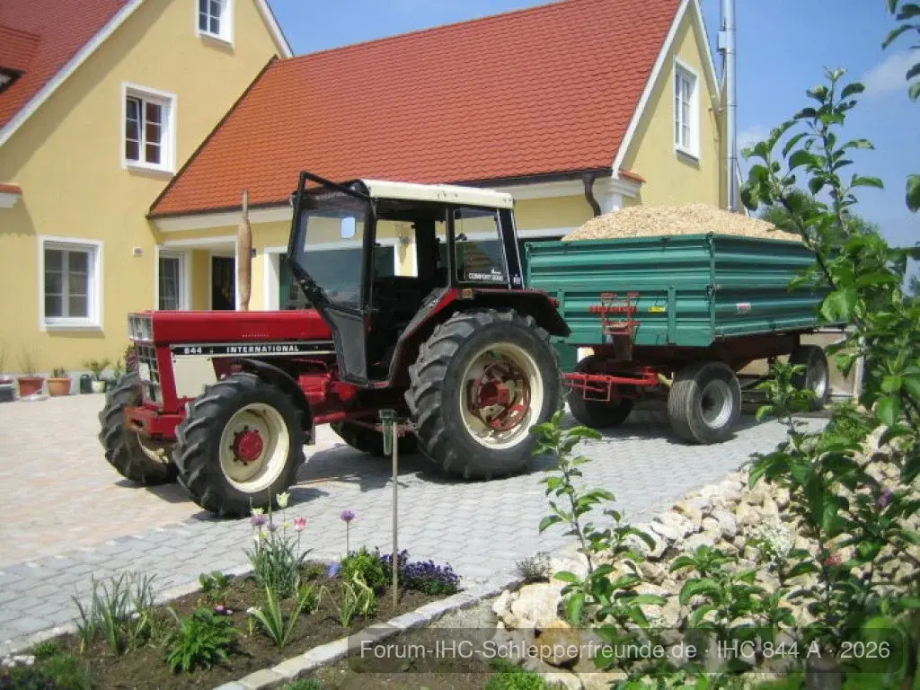 IHC 844 AS