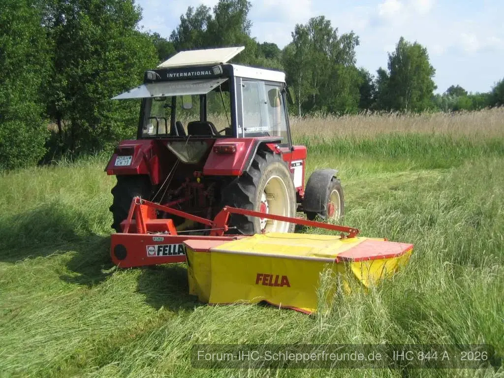 IHC 844 AS
