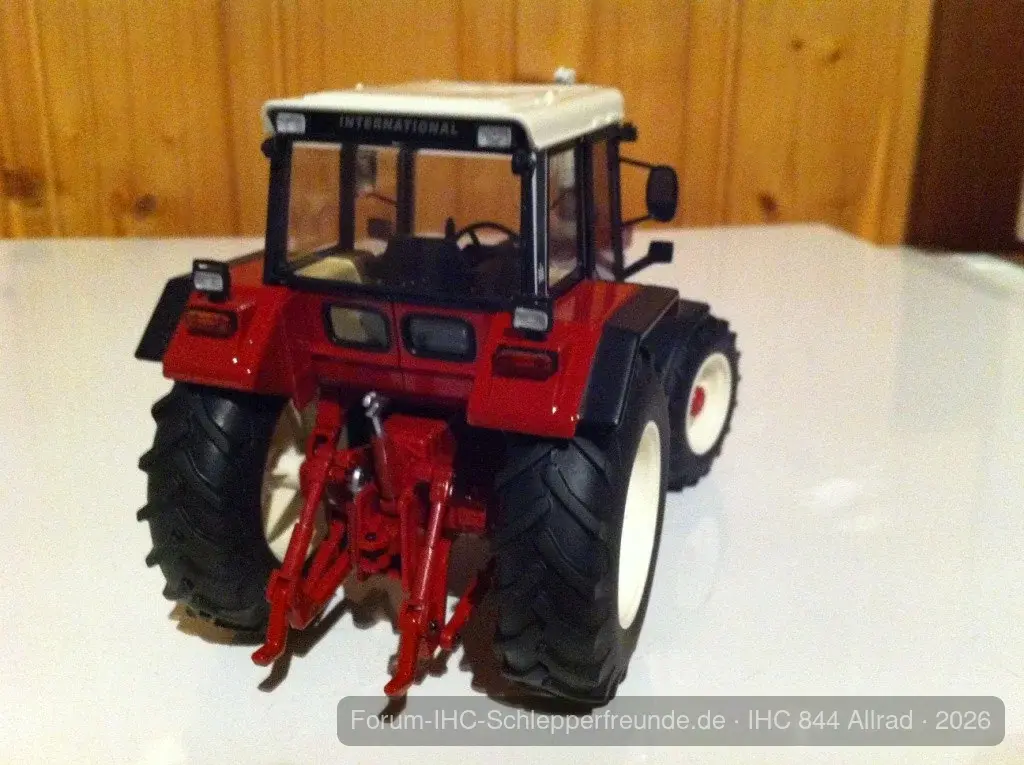 IHC 844 AS