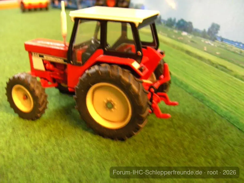 IHC 844 modell 3