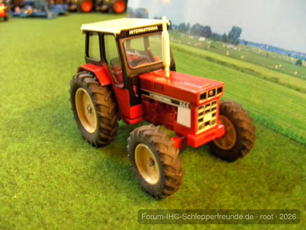 IHC 844 modell