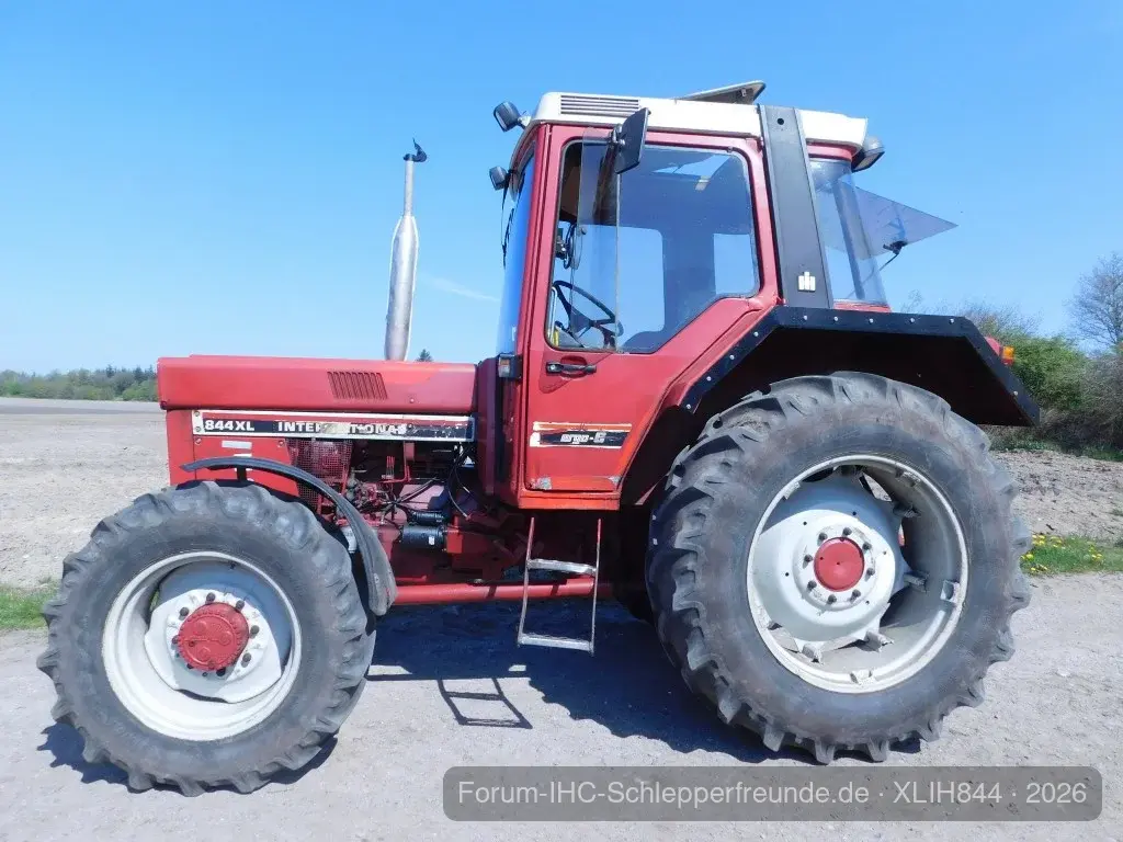 IHC 844 XL