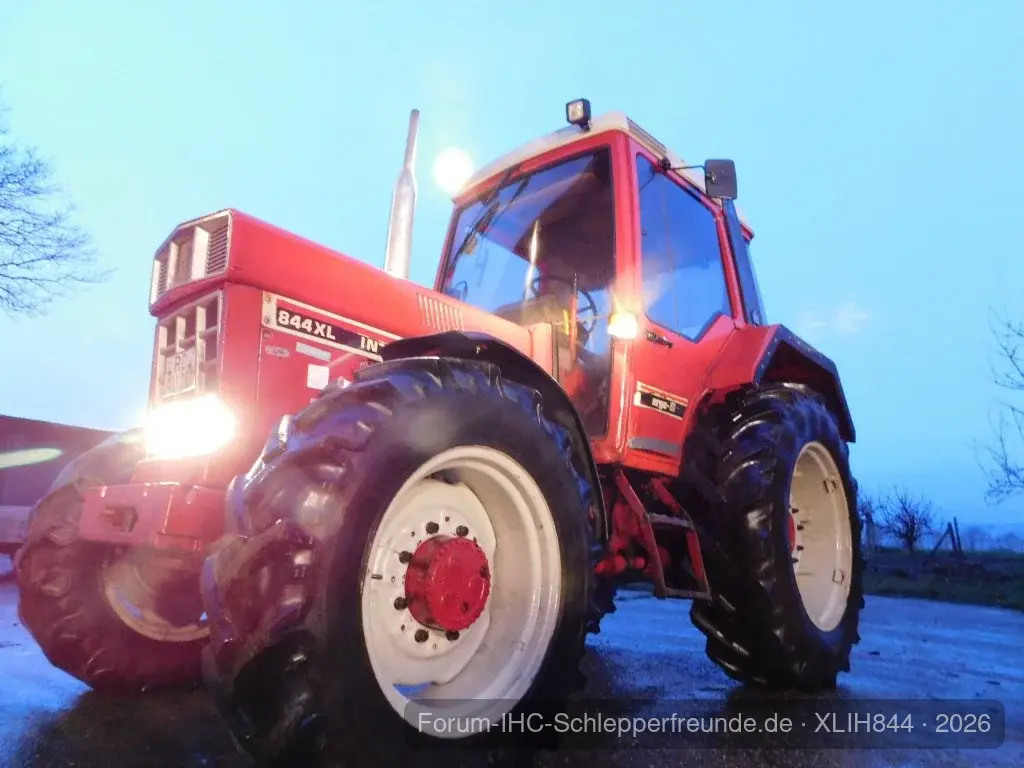 IHC 844 XL