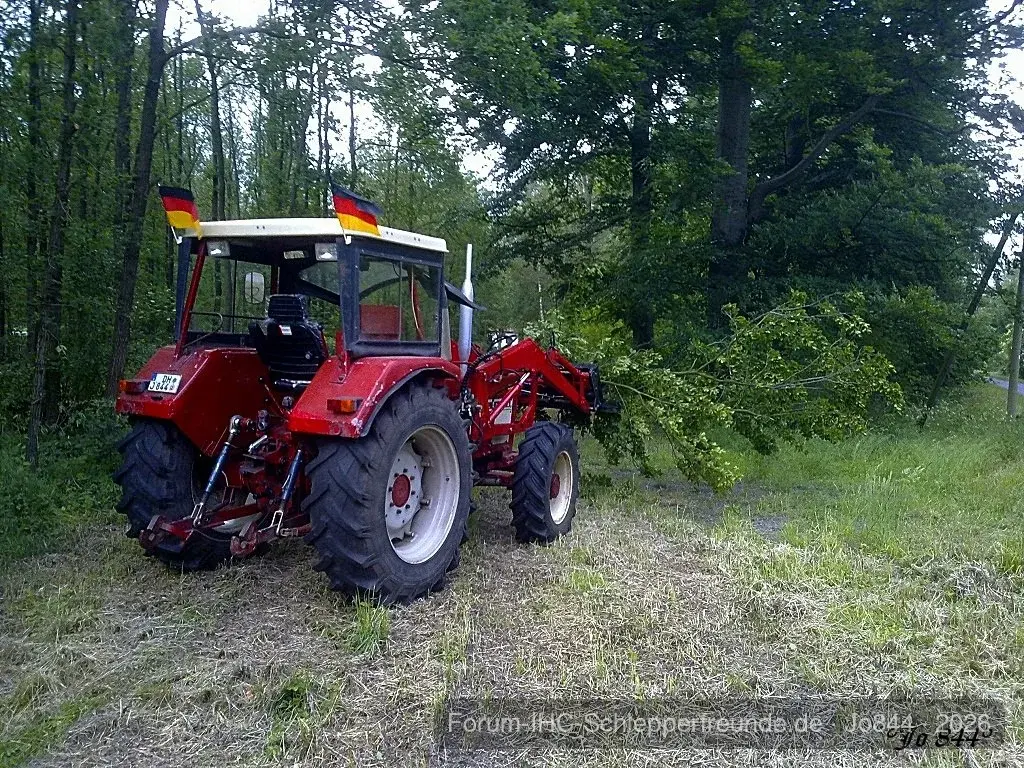 IHC 844S